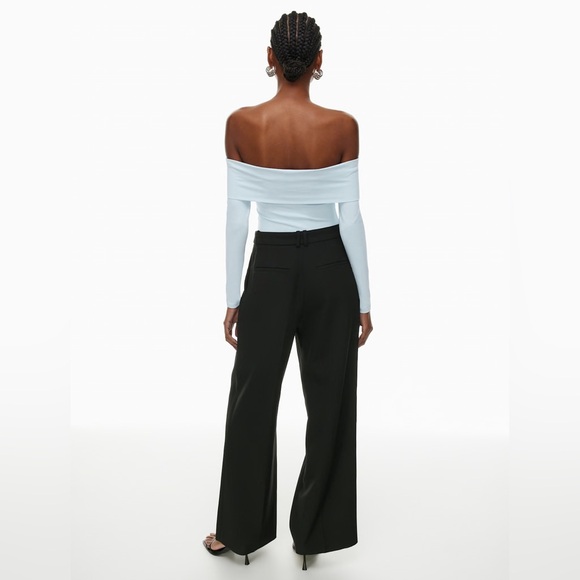 Aritzia Contour Deco Bodysuit - Picture 2 of 9